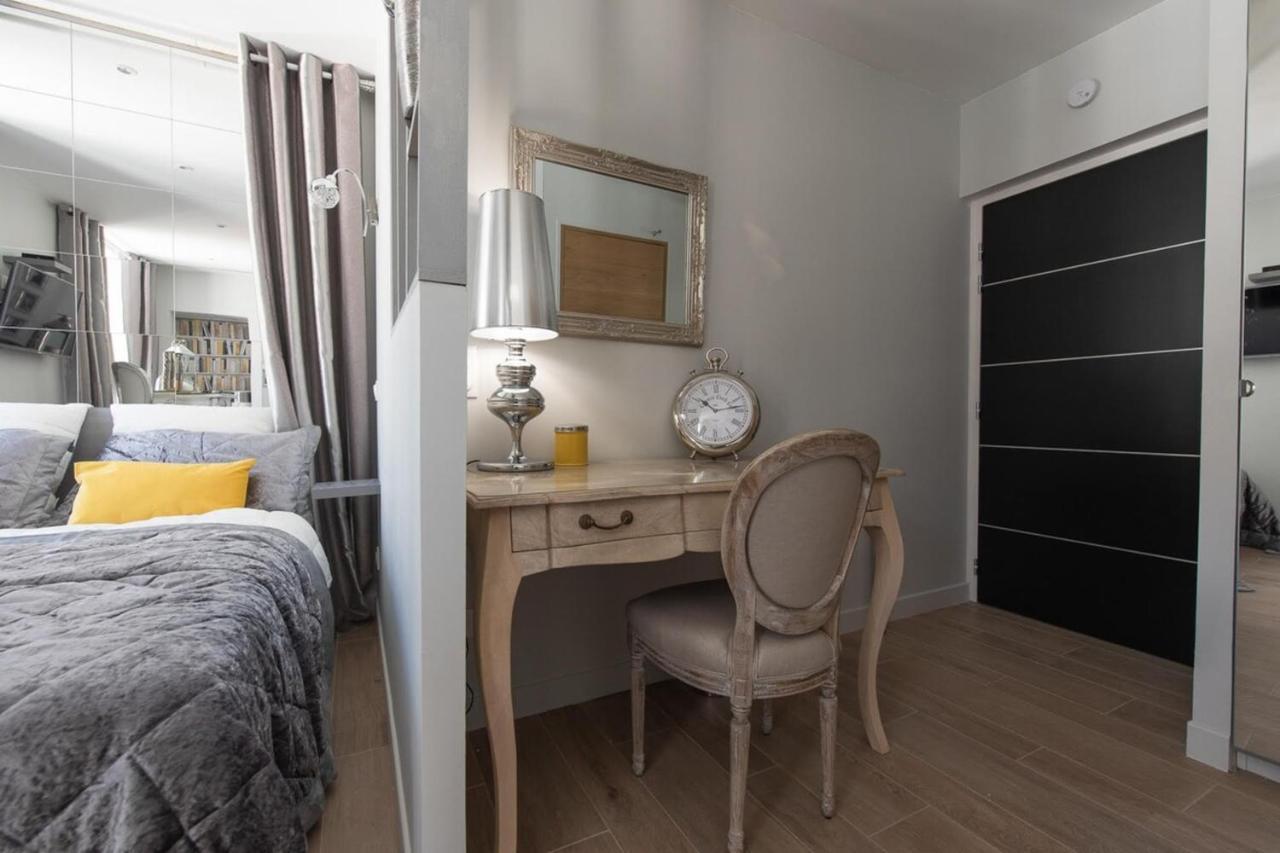 Le Petit Prince- Studio Cosy 2 Pers -Metro Valmy Lyon Exteriér fotografie